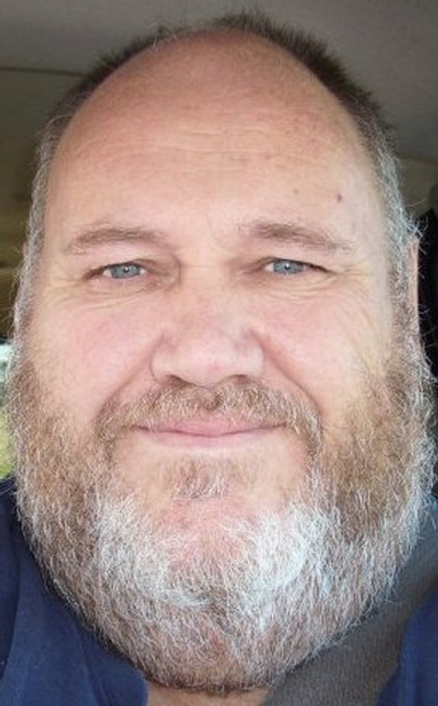 Robert "Bob" James Mcqueen Profile Photo