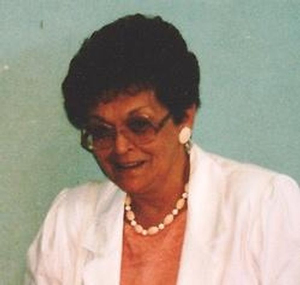 Jeannette Maile Stoor