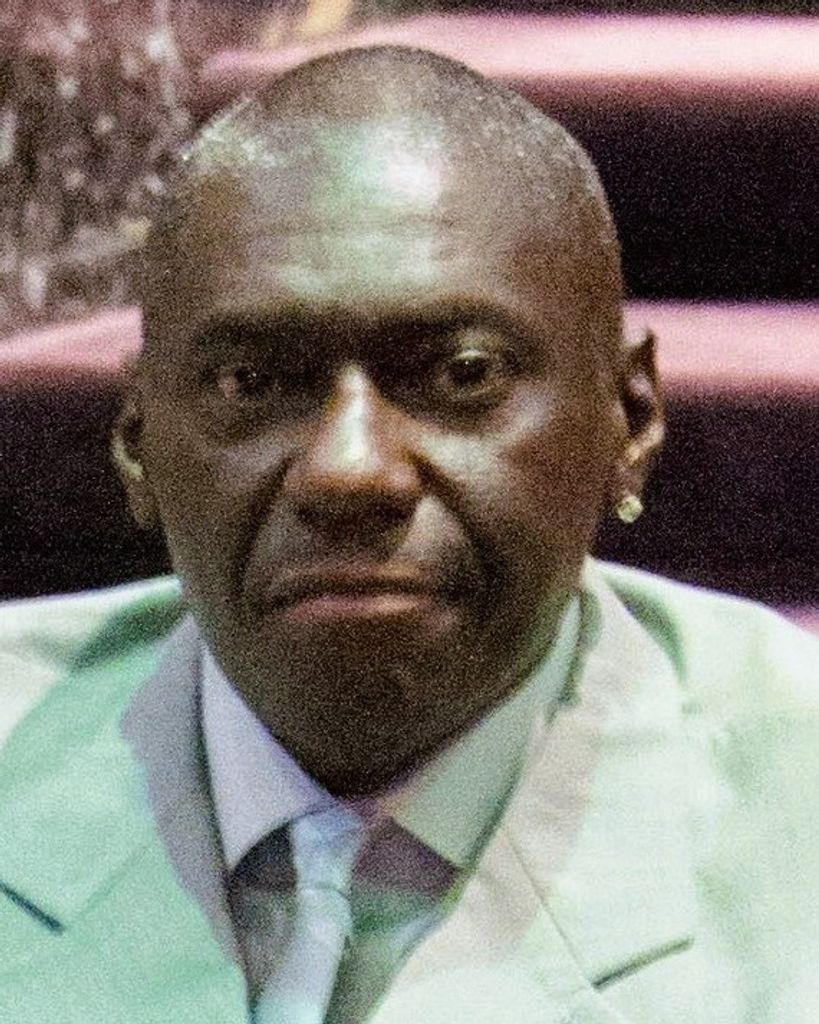 Michael Sneed Profile Photo