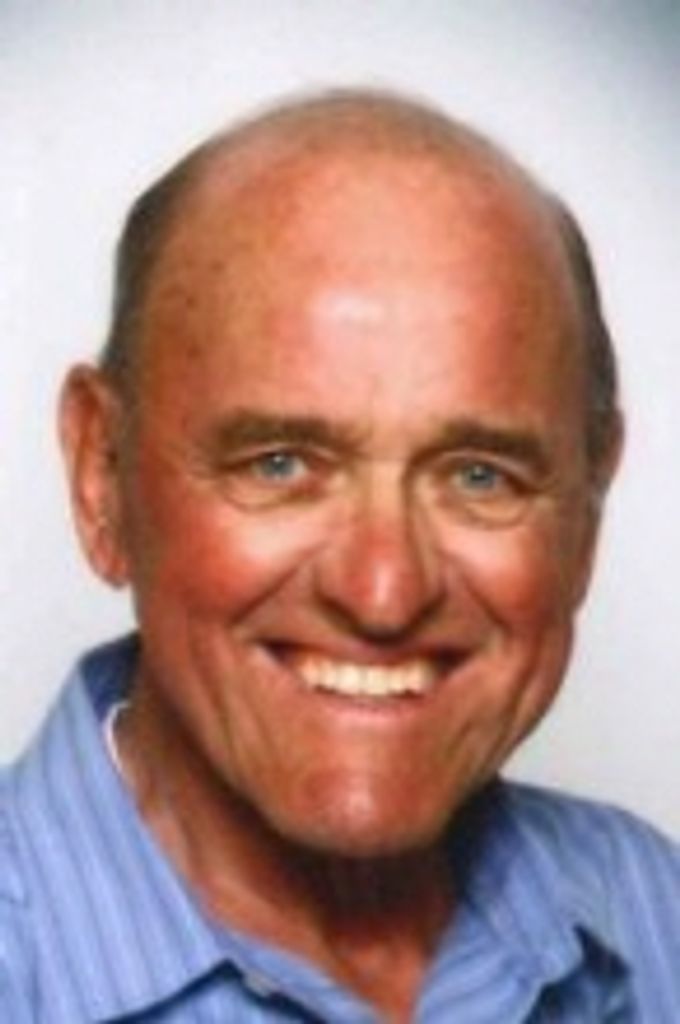Thomas J. Reuter Profile Photo