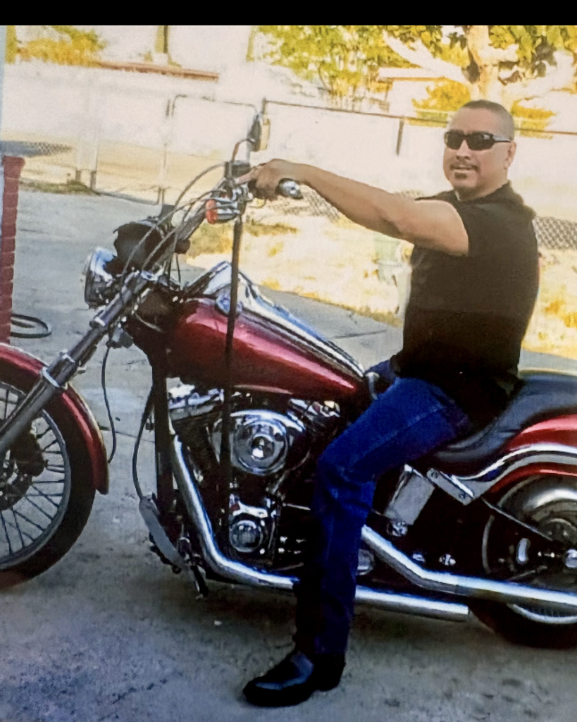 Roberto Rivas Jr. Profile Photo