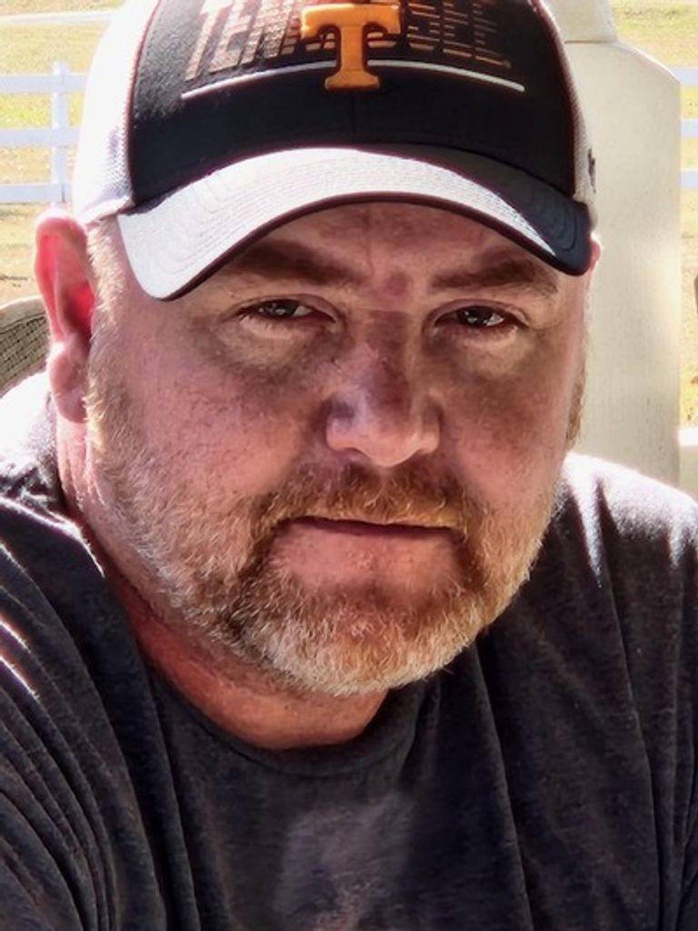 Jason Lynn Laurence Profile Photo