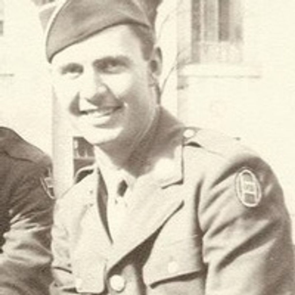 Robert L Lownds