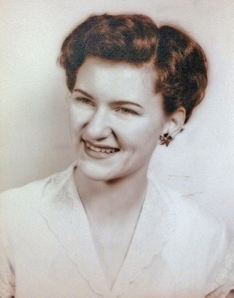 Noland, Niobe Jean