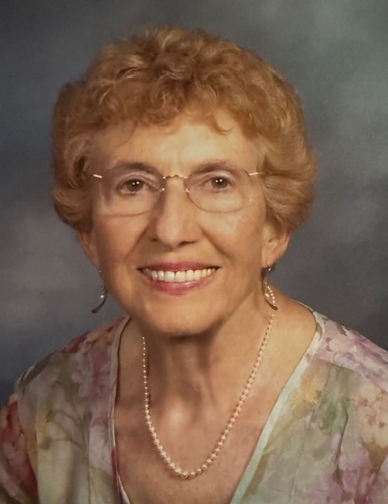 Lore Erna Osterode Tromp Profile Photo