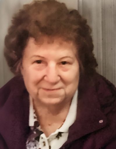 Evelyn Eleanor Henchen's obituary image