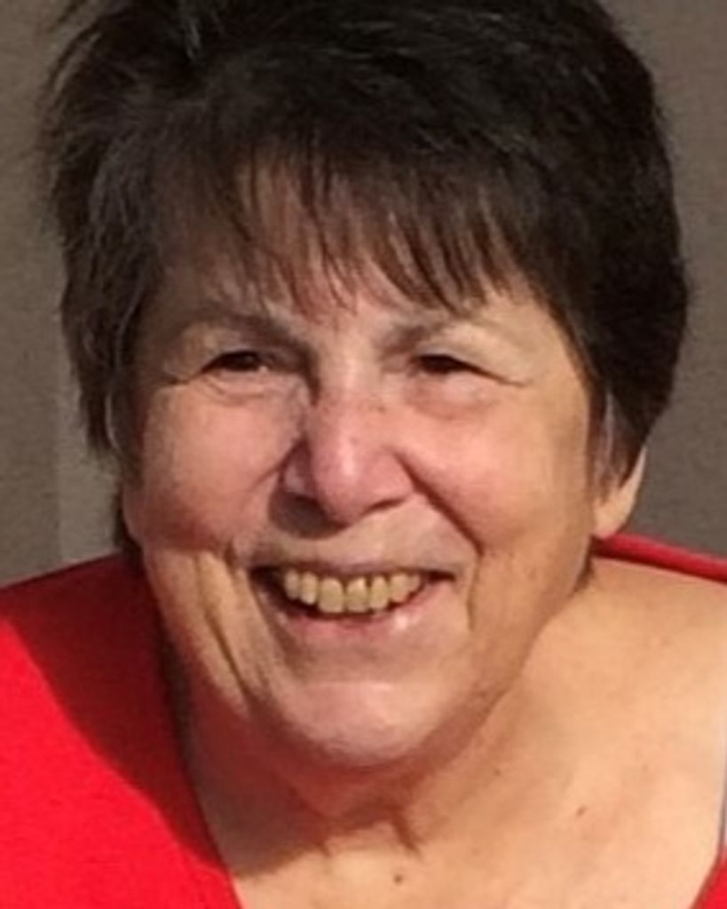 Lynda L Halteman