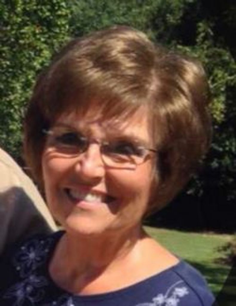 Miriam Nichols