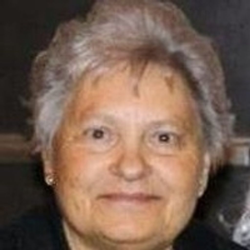 Evelyn Rose Banks