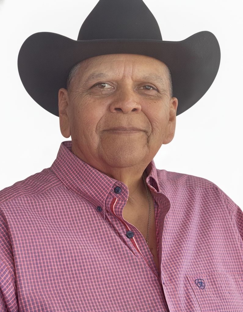 Michael Frances Munoz Profile Photo