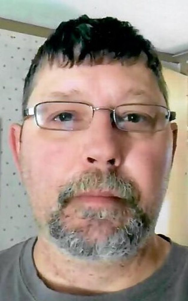 Eric Aquitante Profile Photo