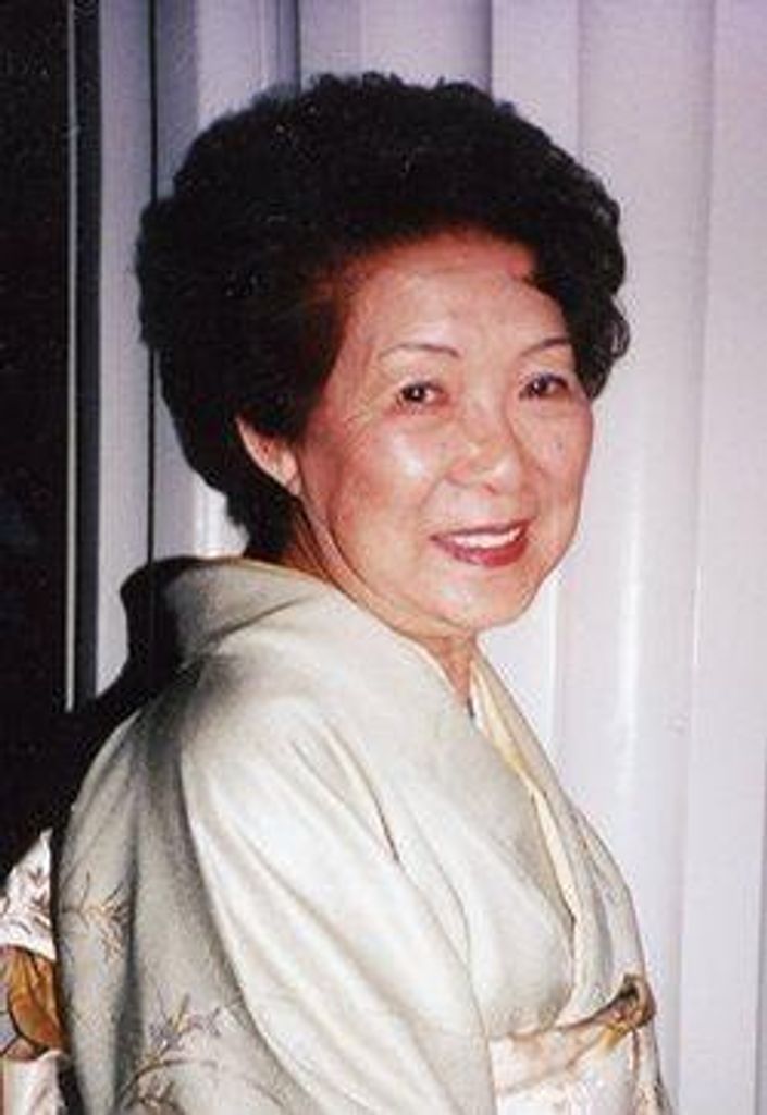 Emiko Nose "Amy" Halvorson