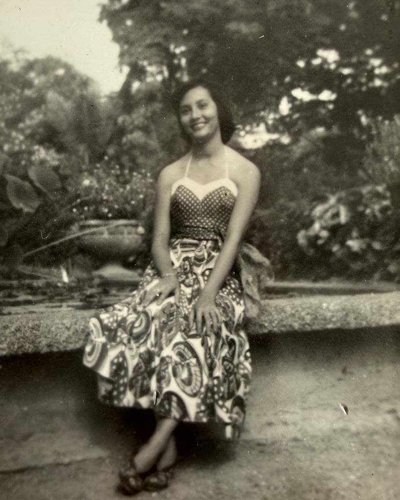 Leonie J. Hew