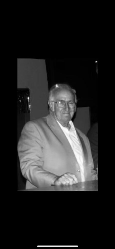 Kenneth Lester Young