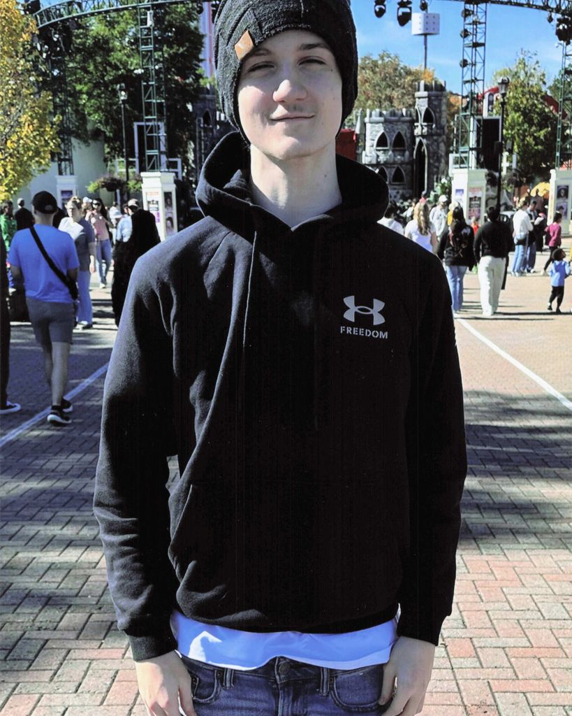 Tyler Sean Jones Profile Photo