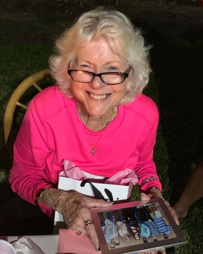 Laura Faye Mock Profile Photo