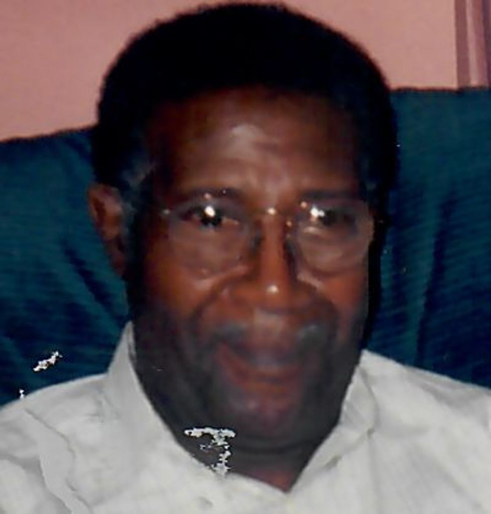 Leotis "Lee" Jones Profile Photo