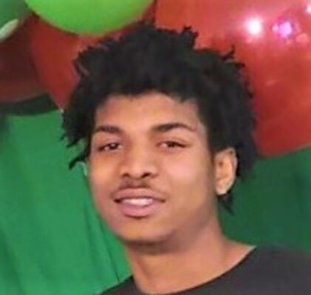 Trayvione Marques Thompson Profile Photo
