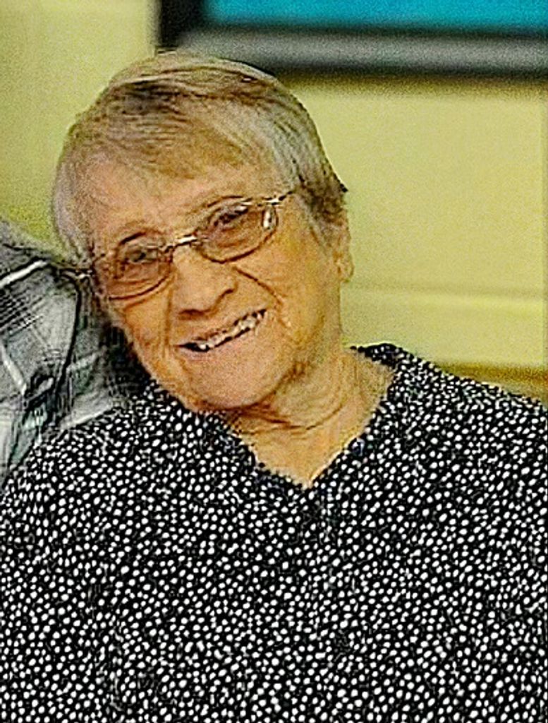 Joyce Estella Burns