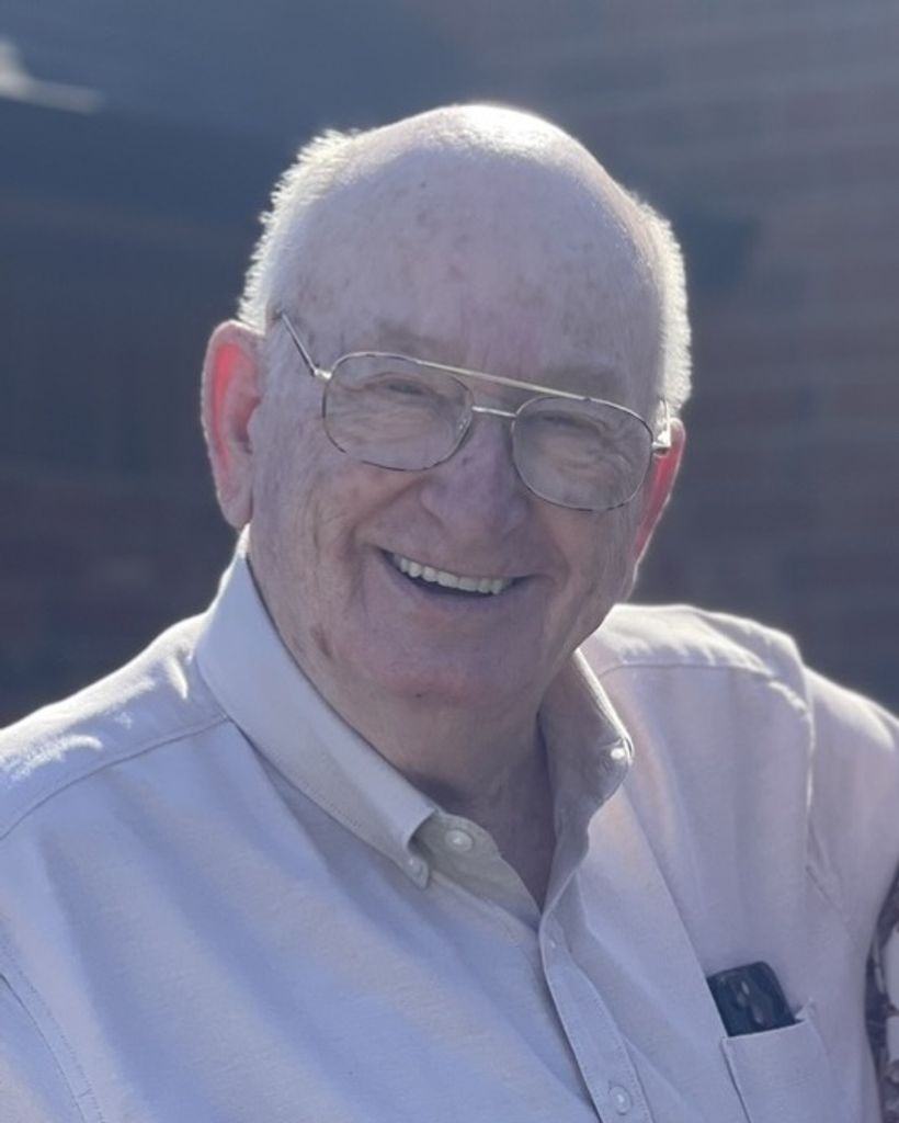 Robert E. "Bob" Worthen Profile Photo