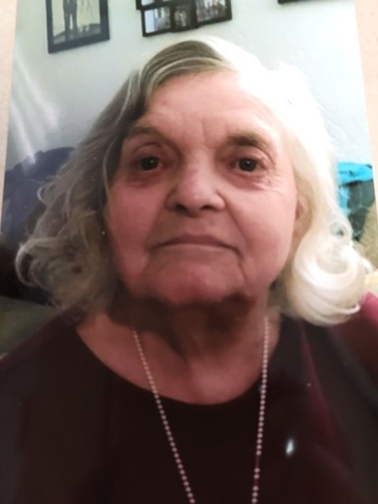 Joann Phillips Profile Photo