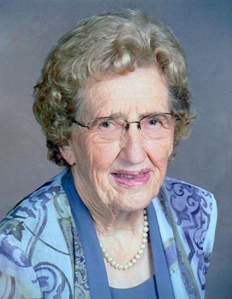 Helen Pavliska Bender