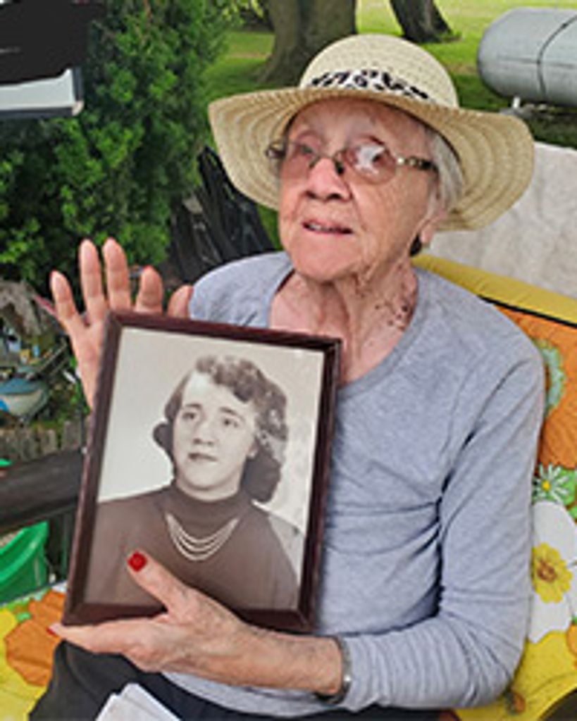 Joanne Kay Cornwell Profile Photo