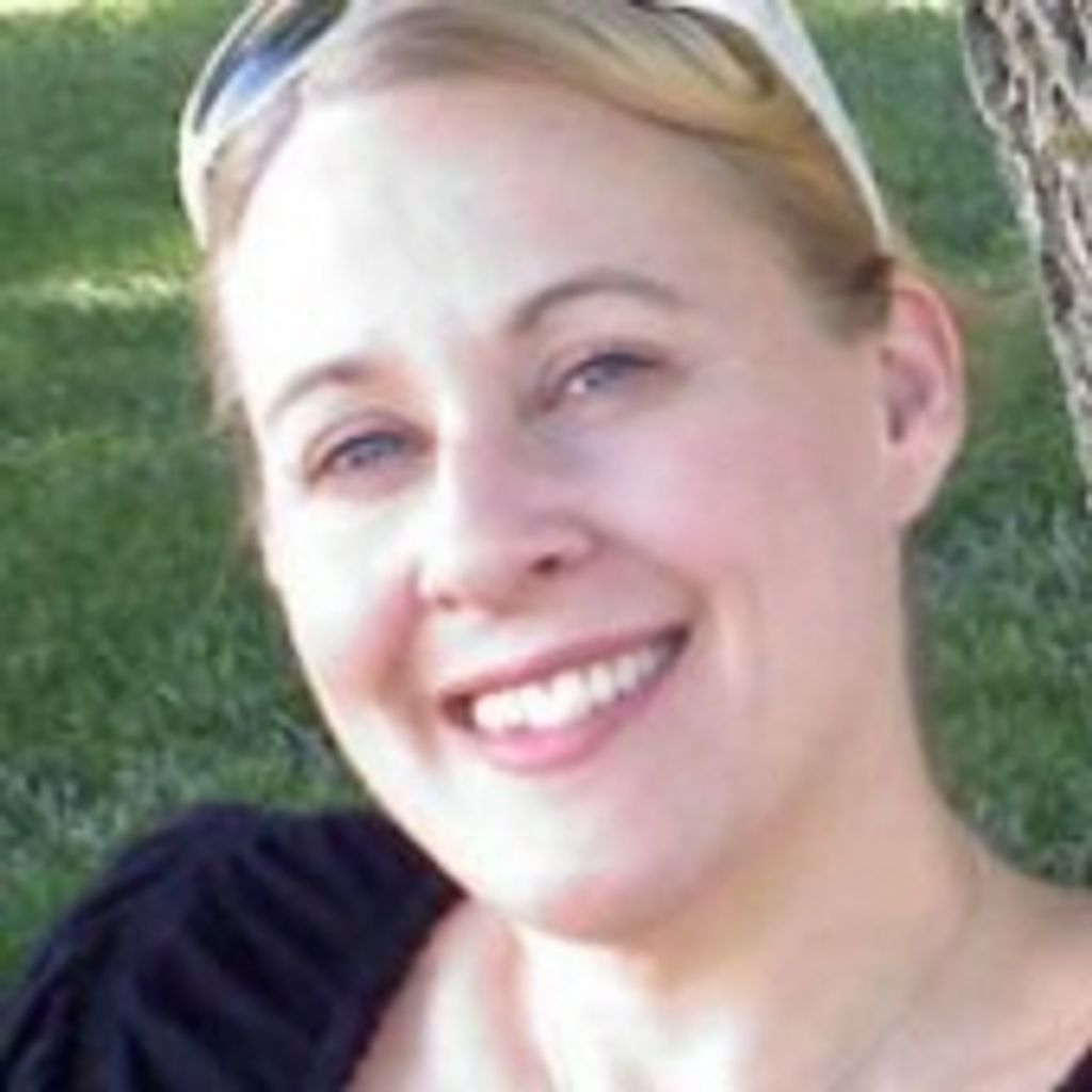 Michele (Halverson) Michaels Profile Photo