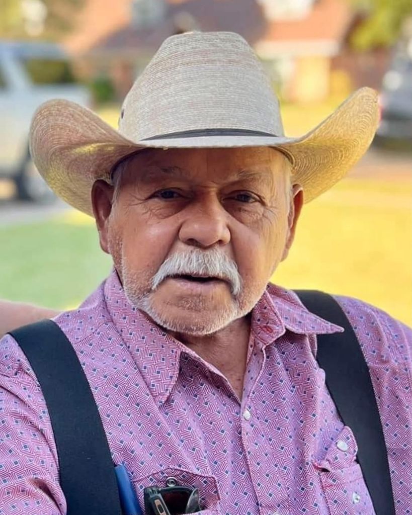 Roger Velasquez Profile Photo
