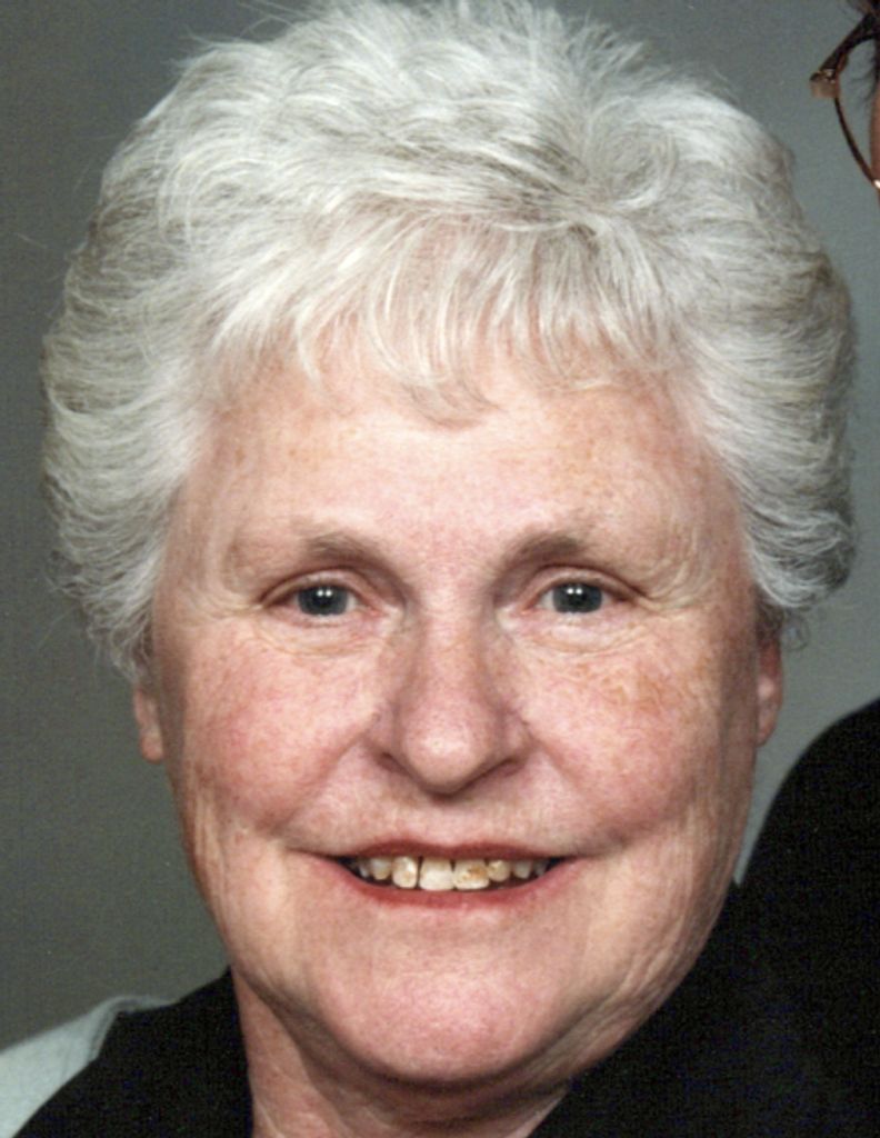 Ernestine "Ernie" Loretta Kramp