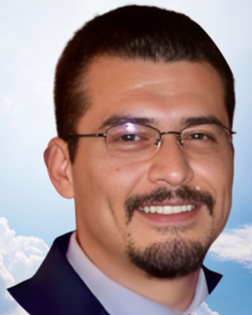 Manuel De La Peña Profile Photo