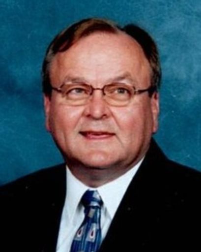 Donald E. Roberts's obituary image