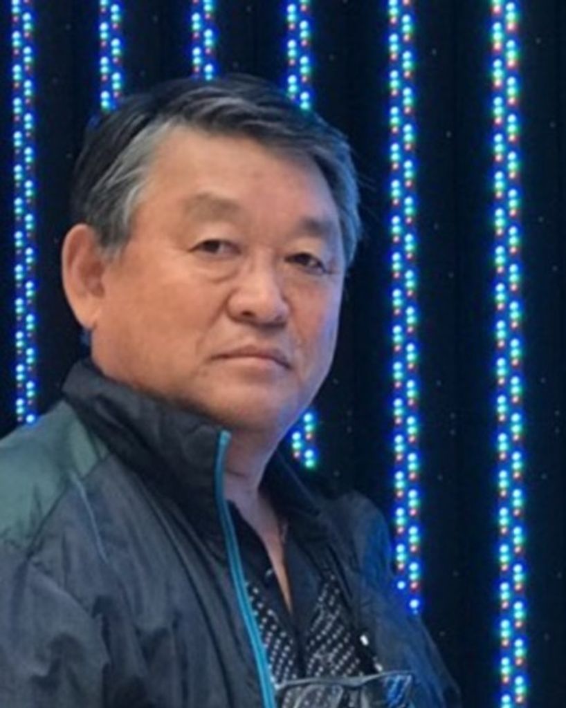 Zeong Kil Hwang Profile Photo