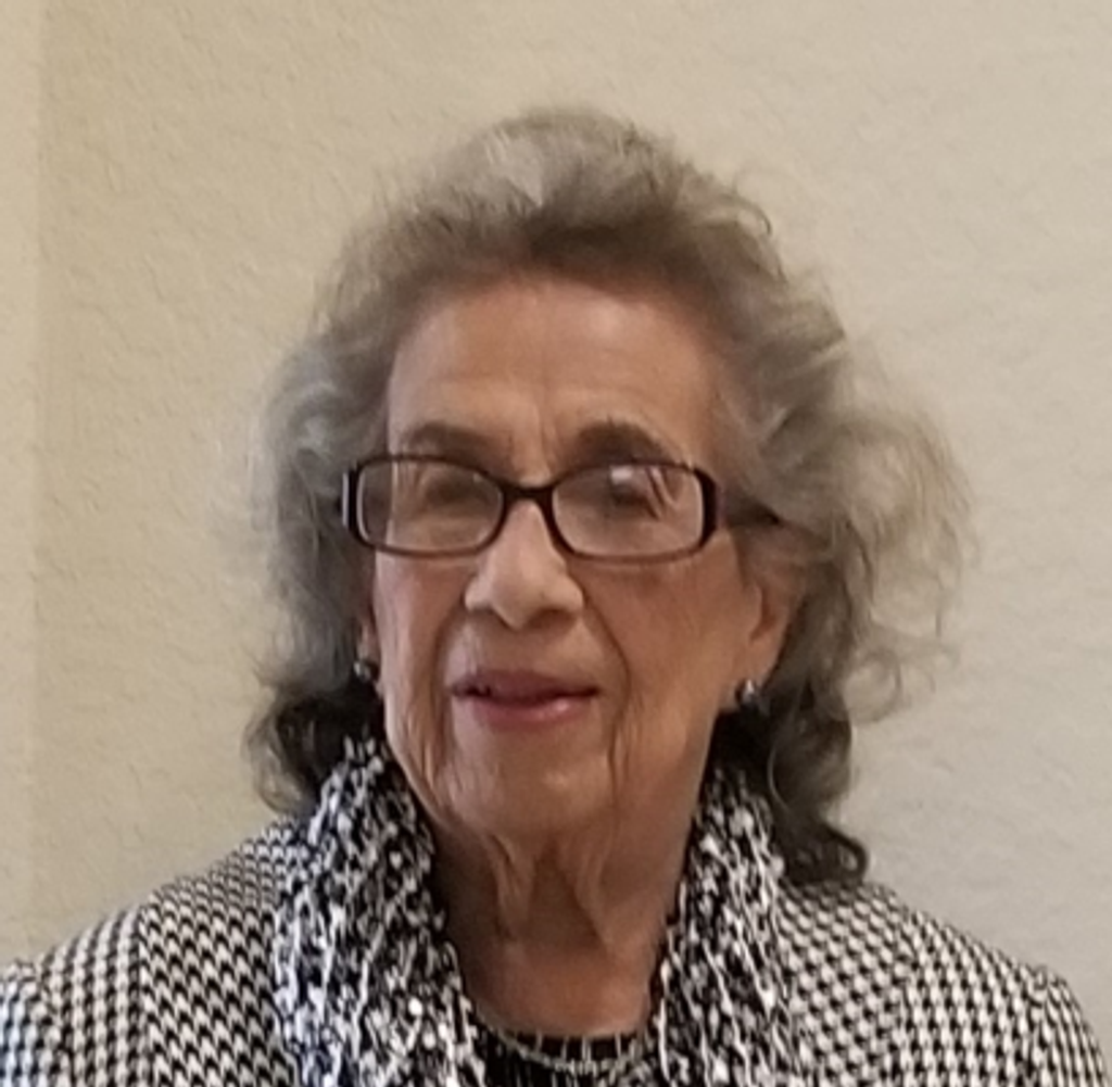 Elena Vasquez Bernal