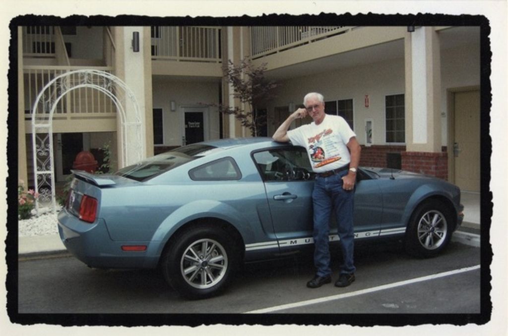 Dearl Lee Stone Profile Photo