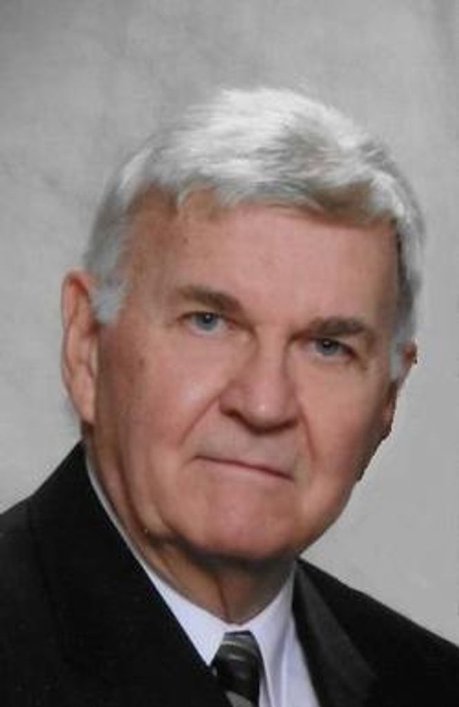 Dr. W. Douglas Muir