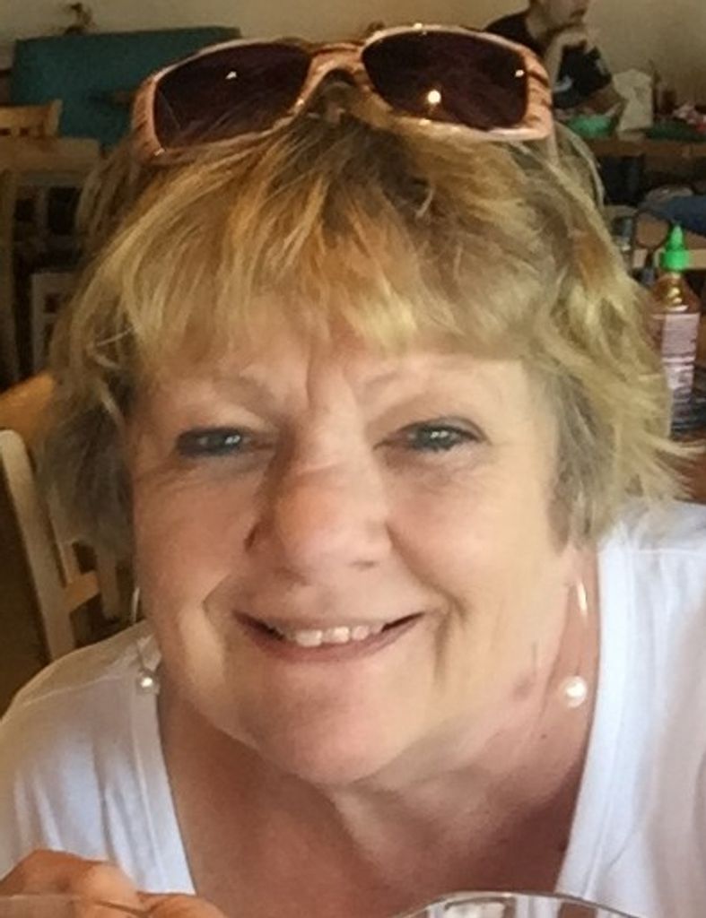 Susan  Louise  Morris Profile Photo
