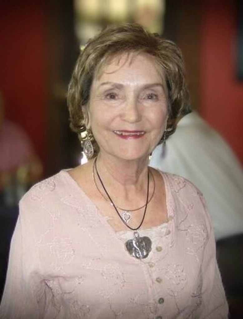 Lynn Clayton Profile Photo