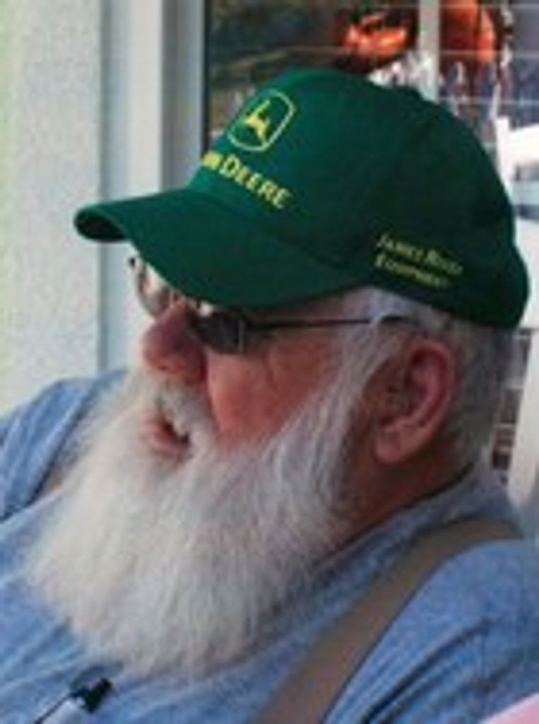 Joseph Eugene "Gene" Thomas