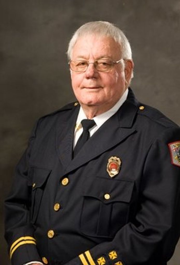 Lewis Simpson