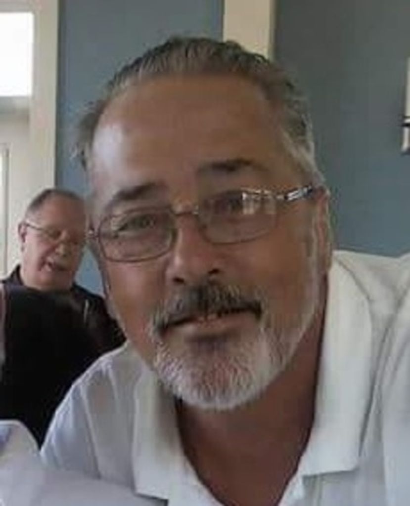Richard Michael Stewart Profile Photo