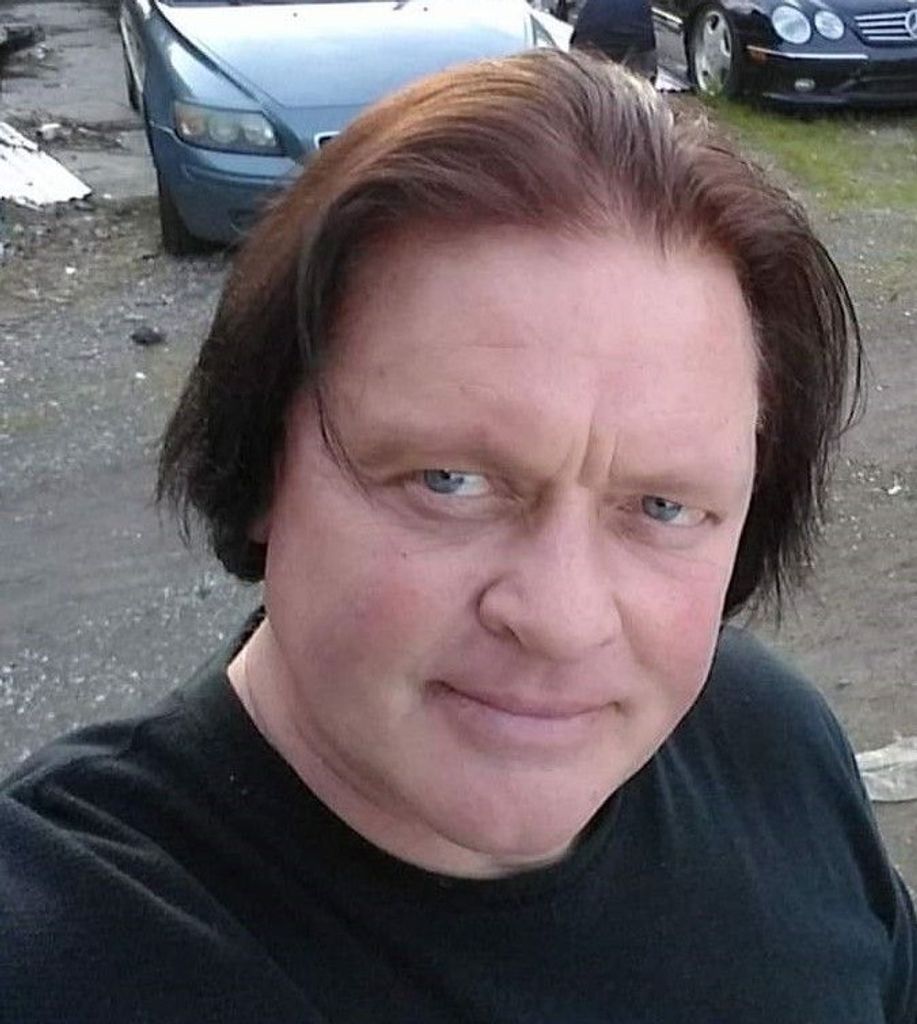Mark Wayne Edens (Barnette)