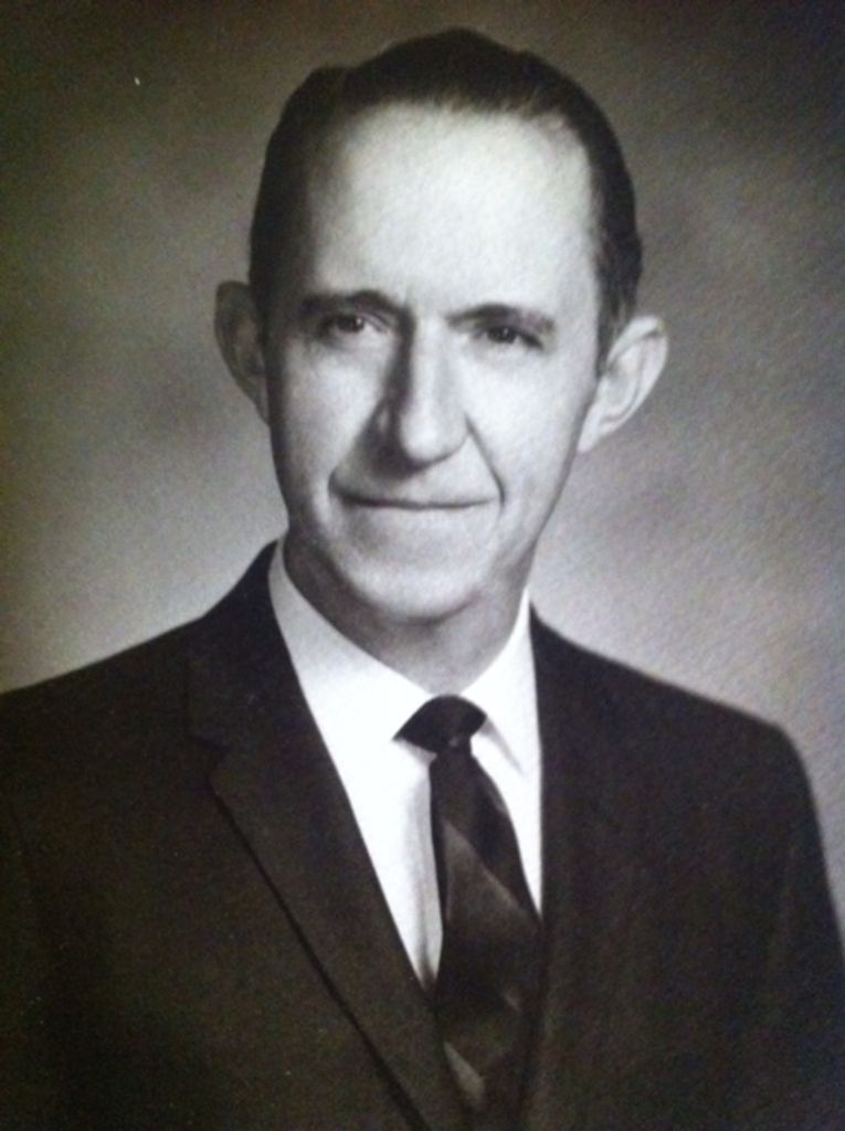 Dr. Frank E. Garrett