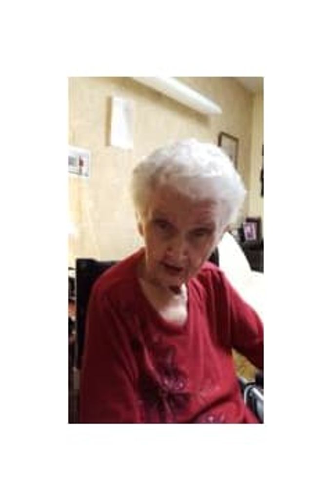 Ms. Edna  Elizabeth Blair