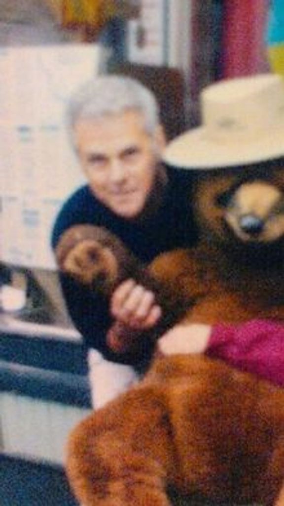 Kevin  M. Grosse