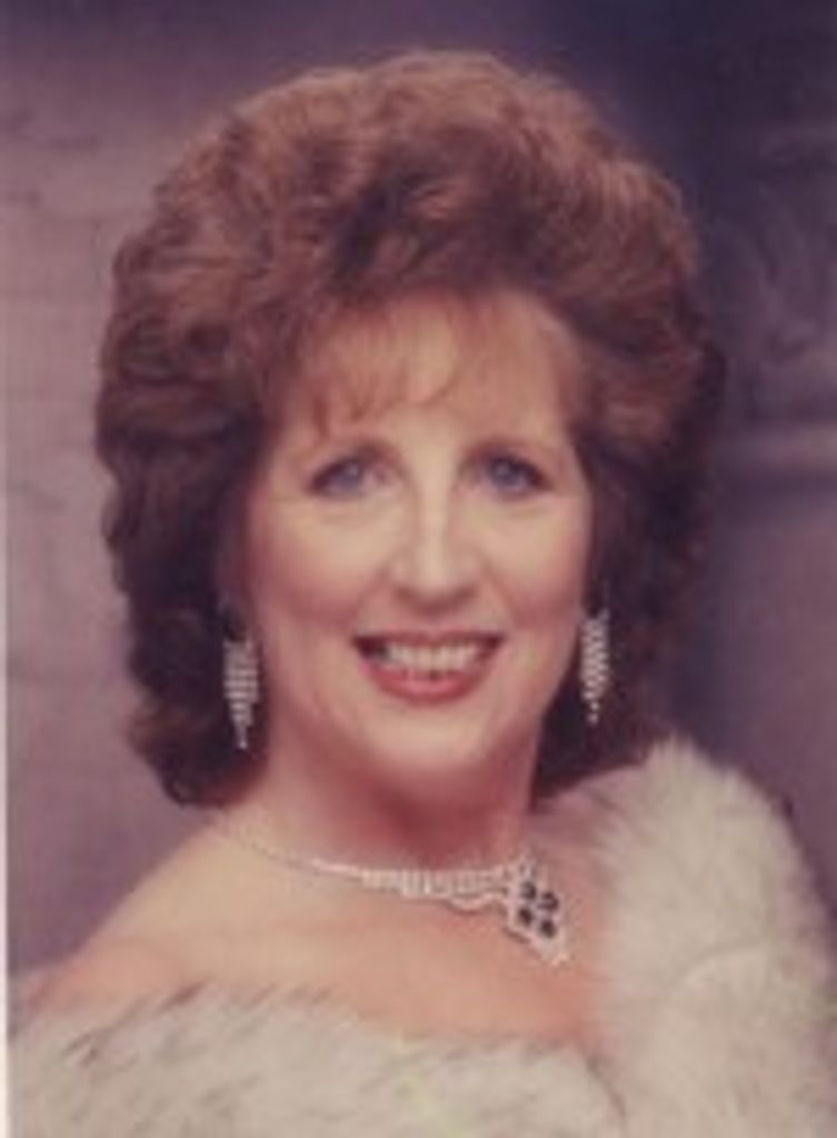 Martina "Tina" S. Lincoln (Nee Hart)