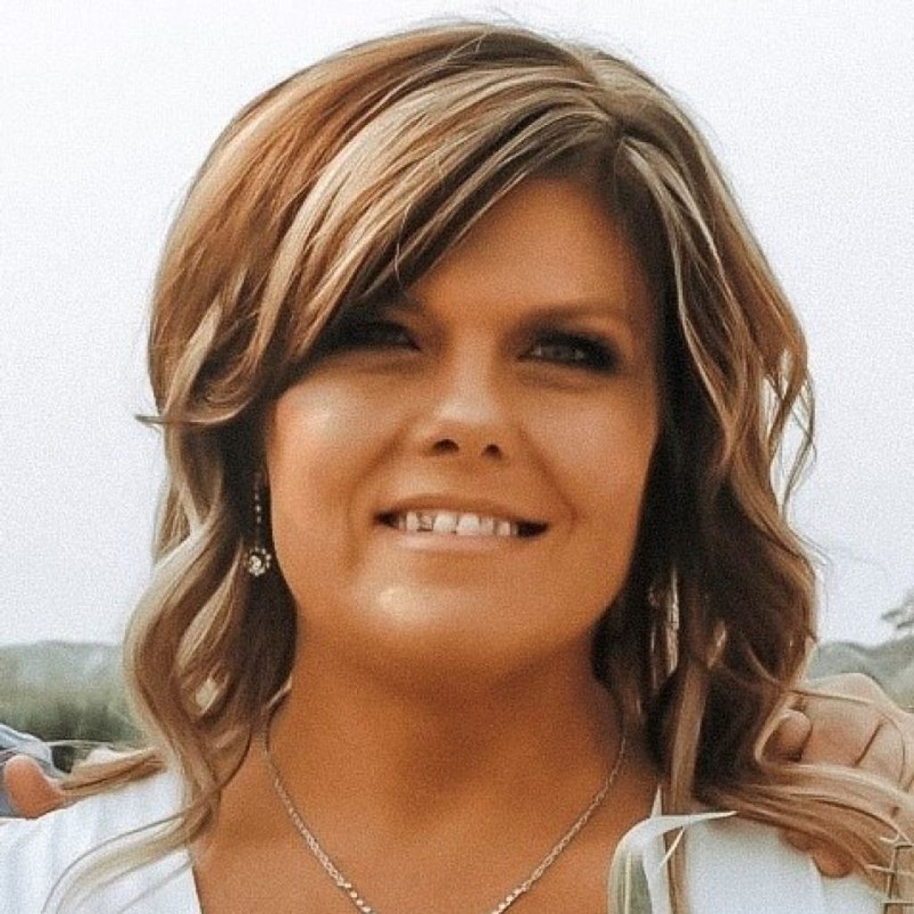 Tara  Lee  Taylor Logan Profile Photo