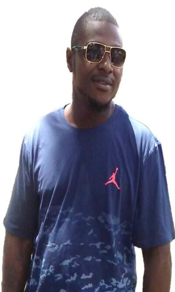 Quintis Lamar Barnes