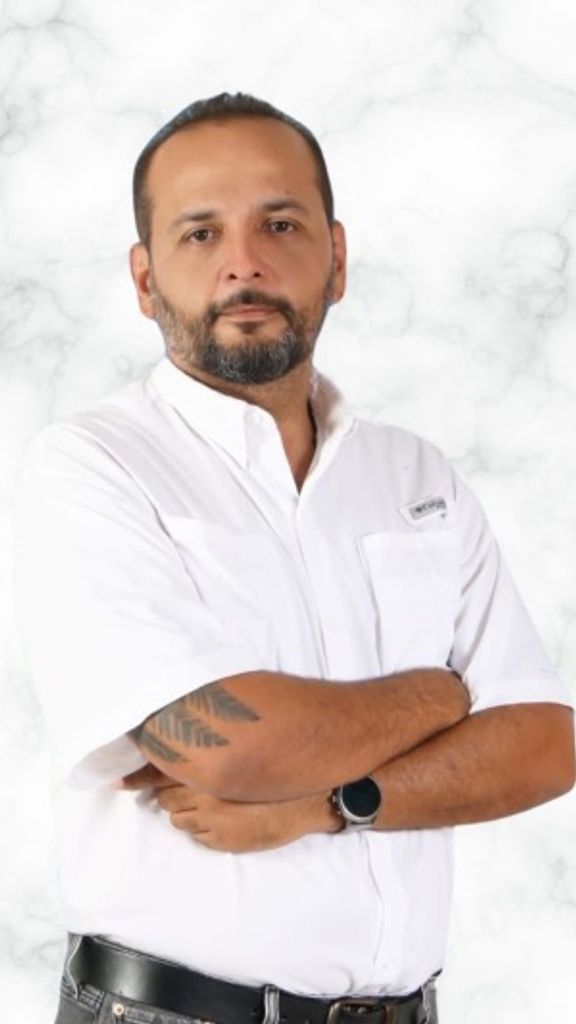 Vladimir Ivan Cuellar Ursic