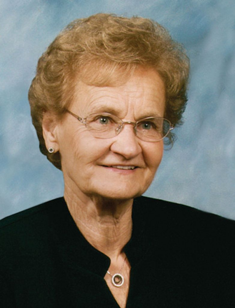 Arlene E. "Dolly" Lapp